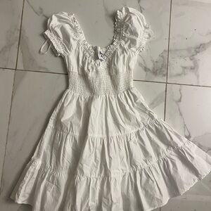 Princess Polly dreas